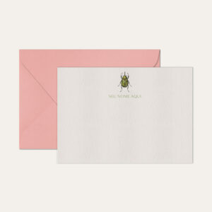 Papel de carta personalizado com ilustração de inseto e envelope rosa bebe