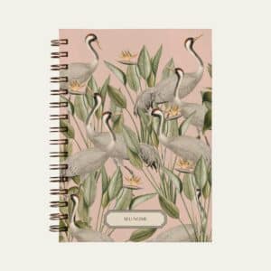 Caderno personalizado A5 cor de rosa com decorada com aves do paraíso e grous
