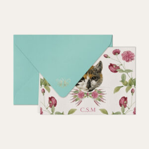 Papel de carta personalizado com ilustração de gatinho com flores e envelope azul tiffany