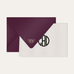 Papel de carta personalizado com monograma gatsby em preto e envelope vinho