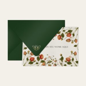Papel de carta personalizado com ilustração de morangos e envelope verde escuro