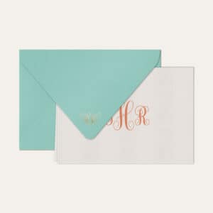 Papel de carta personalizado com monograma calligraphy em coral e envelope azul tiffany