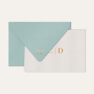 Papel de carta personalizado com monograma duo em laranja e envelope azul bebe