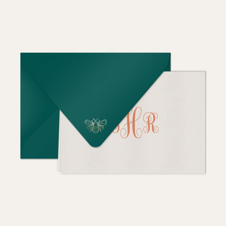 Papel de carta personalizado com monograma calligraphy coral e envelope azul petróleo